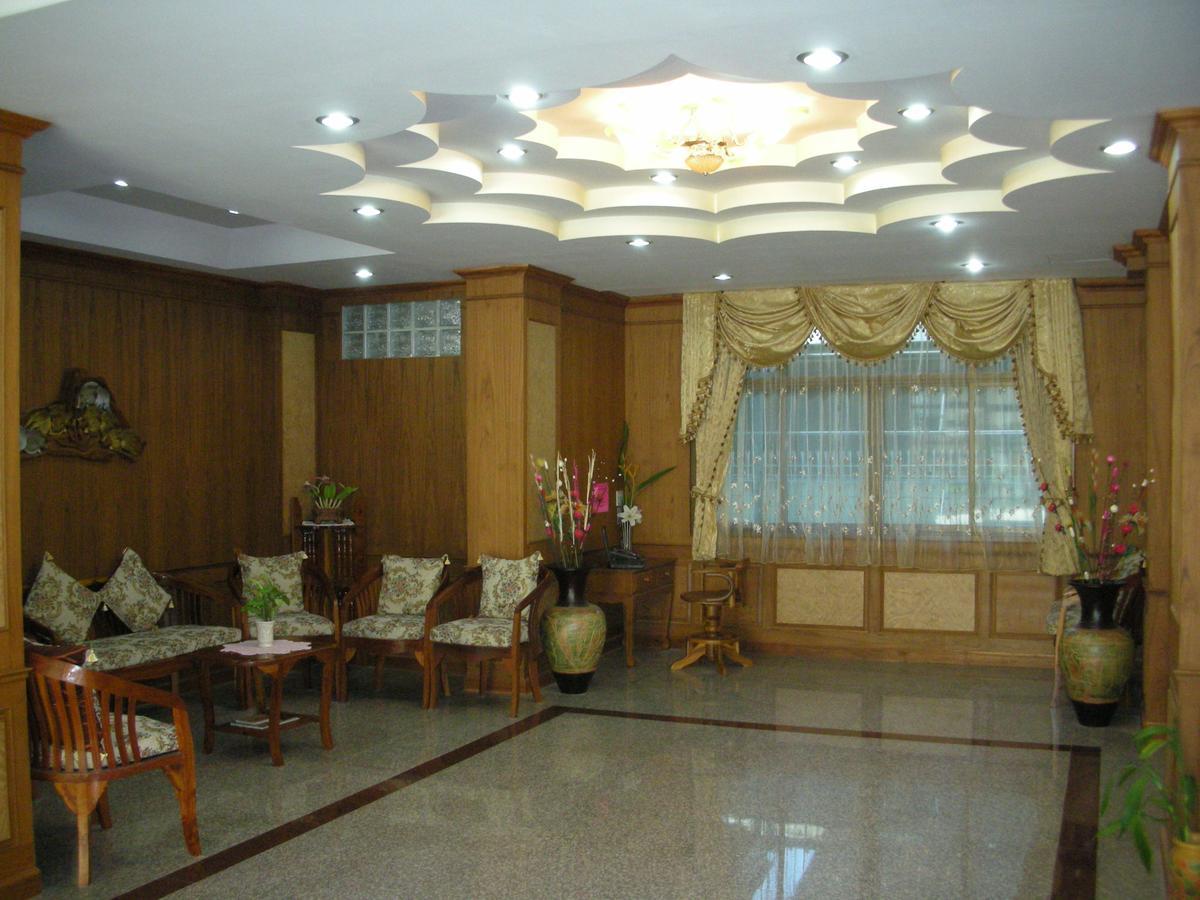 Veerasuda Condotel Ratchaburi Exterior foto