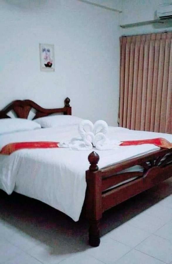 Veerasuda Condotel Ratchaburi Exterior foto
